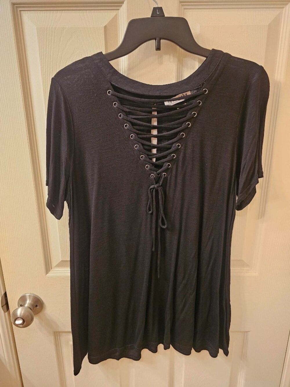 NWOT Loveriche Medium Black Blouse